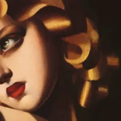Portret kobiety z burzą złotych loków i wyrazistymi czerwonymi ustami, dzieło tamara łempicka.